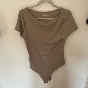 Abercrombie Short-Sleeve Seamless Fabric Boatneck Bodysuit